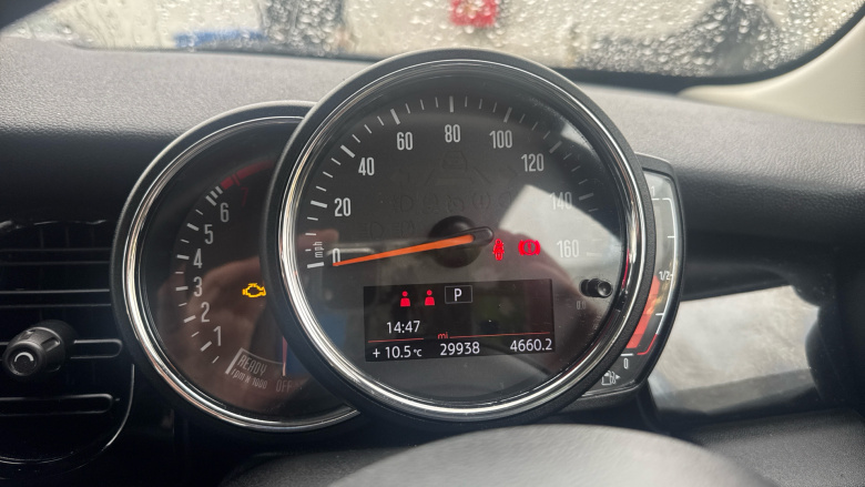 MINI Hatchback 1.5 Cooper Classic 3dr Auto Petrol Hatchback